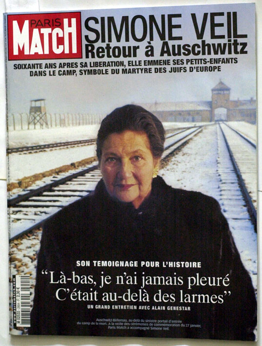 {16078} Paris Match N° 2904. Veil Auschwitz Berri Népal Tsunami Dicaprio Robin Giraud Joubert Farrell Parillaud Goya - People