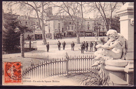 HERAULT - Pezenas - Un Coin Du Square Moliere - Pezenas