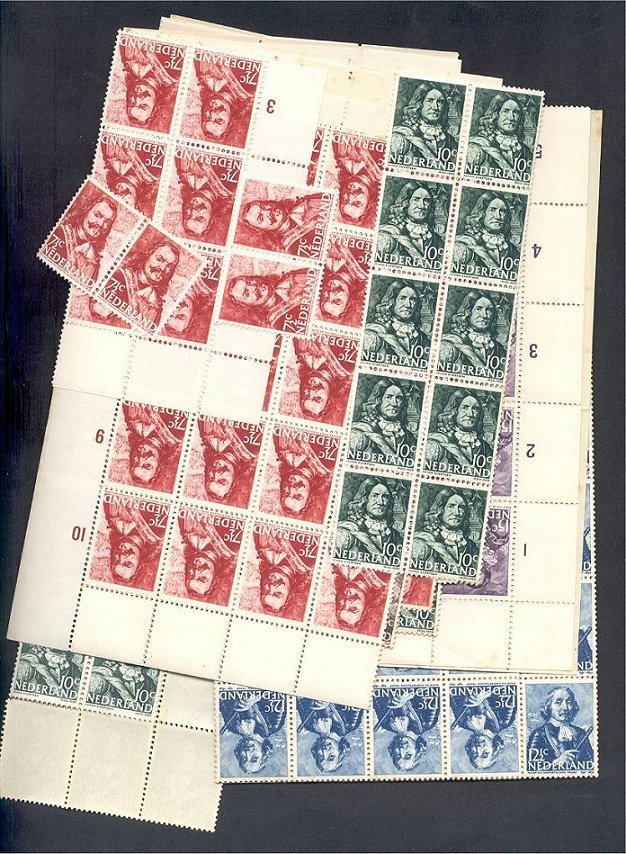 NETHERLANDS GROUP IN PANES 1940ies, FOR PACKET-MAKER - Collections