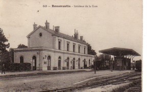 41 ROMORANTIN CPA Interieur De La Gare - Romorantin