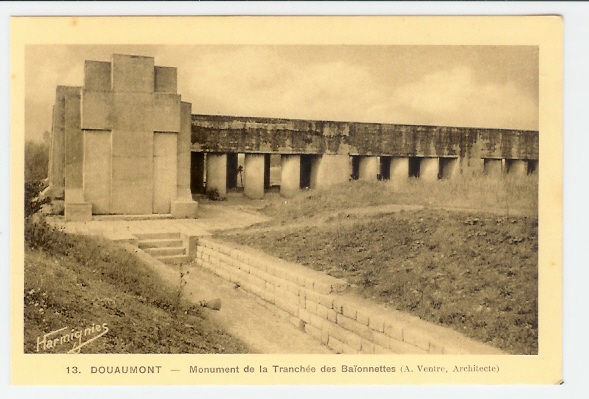 Douaumont: Monument De La Tranchée Des Baionnettes (A. Ventre, Architecte) (05-2119) - Douaumont