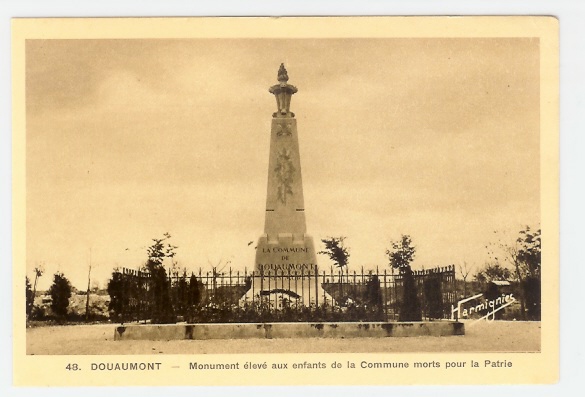 Douaumont: Monument élevé Aux Enfants De La Commune Morts Pour La Patrie (05-2123) - Douaumont