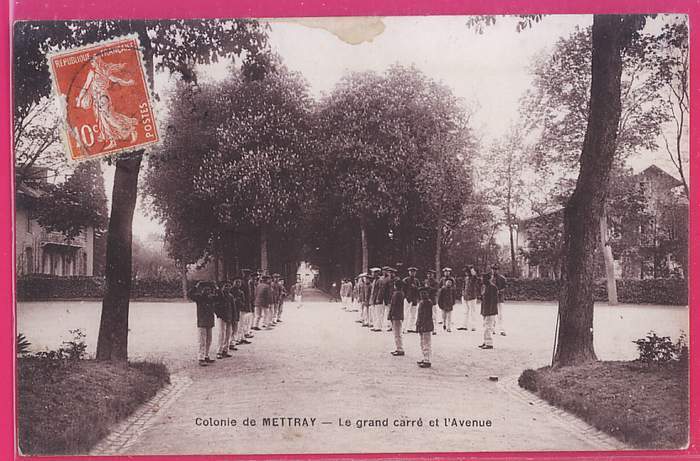 METTRAY 37-033   COLONIE De METTRAY - Le Grand Carré Et L'Avenue (Pénitencier) - Mettray