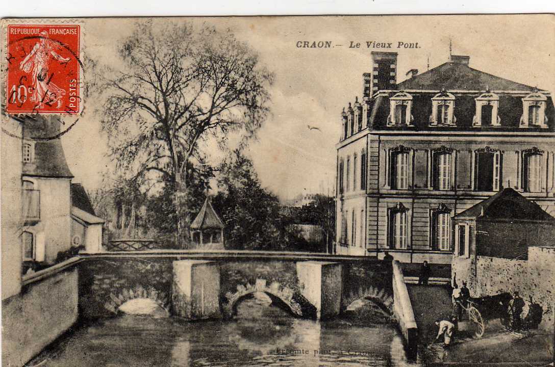 53 CRAON Pont Vieux, Animée, Attelage, Ed Lecomte, 1910 - Craon