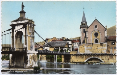 Seyssel. Le Pont Suspendu Et L'église De Haute Savoie. - Seyssel