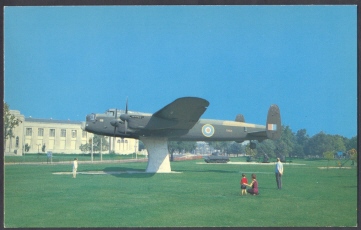 Planes: Lancaster Bomber No M 104 - 1939-1945: 2nd War