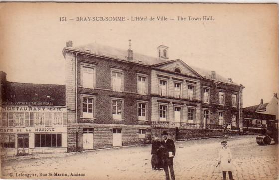 BRAY SUR SOMME - L'Hôtel De Ville - Bray Sur Somme