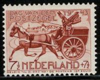 Ned 1943 Postkoets Stamp Mint Hinged  422 #64 - Unused Stamps
