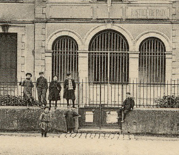 Le Chatelet En Brie - La Mairie - Le Chatelet En Brie