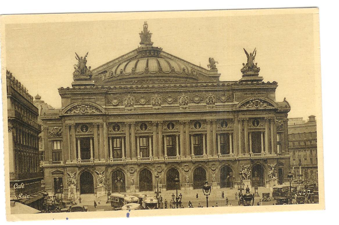 PARIS L'opéra - Paris (02)