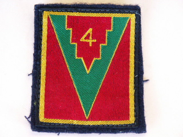 4°CA  . Titre D´épaule (tissu) - Patches