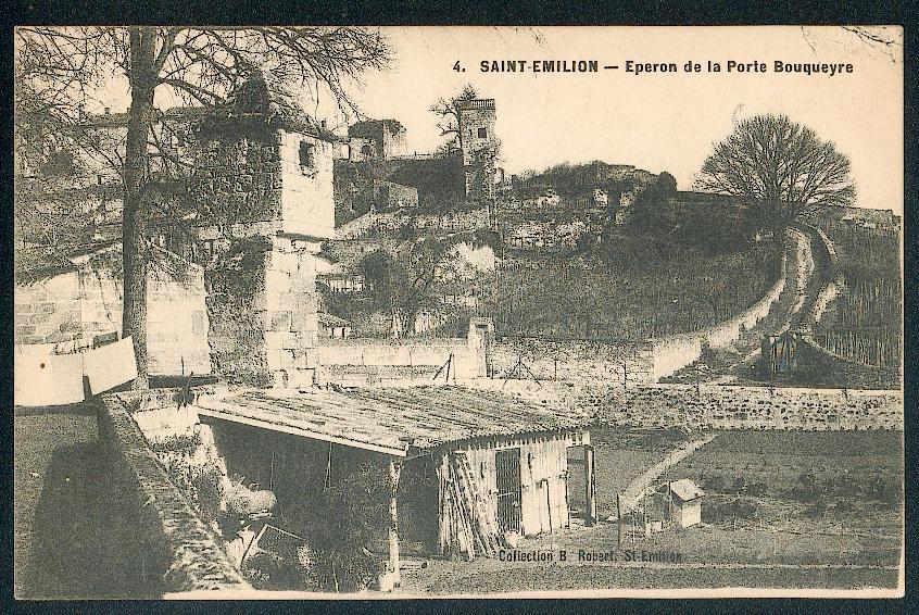 33 - SAINT-EMILION. Eperon De La Porte Bouqueyre. - Saint-Emilion