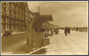 New Parade, Hastings, U.K. - Real Photo - Hastings