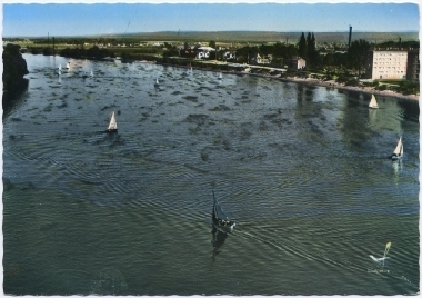 Caudebec Les Elbeuf. Les Bords De La Seine. - Caudebec-lès-Elbeuf