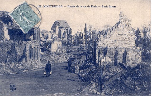 MONTDIDIER - Entrée De La Rue De Paris - Montdidier