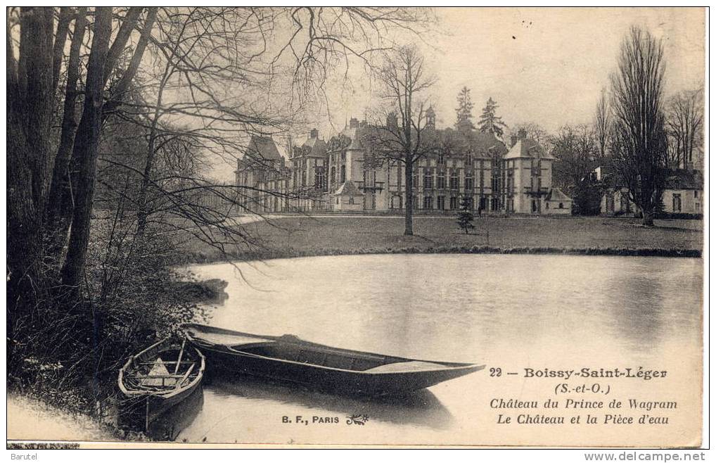 BOISSY SAINT LEGER - Château Du Prince De Wagram. Le Château Et La Pièce D´eau - Boissy Saint Leger