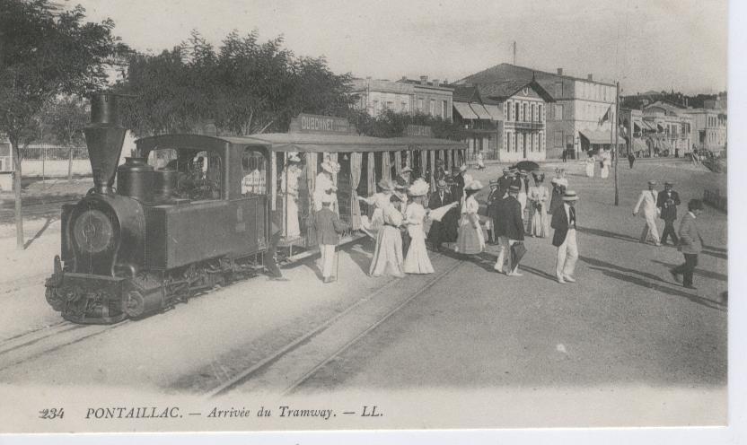 234.  PONTAILLAC.  Arrivée Du Tramway.  L.L. - Pont-l'Abbé-d'Arnoult