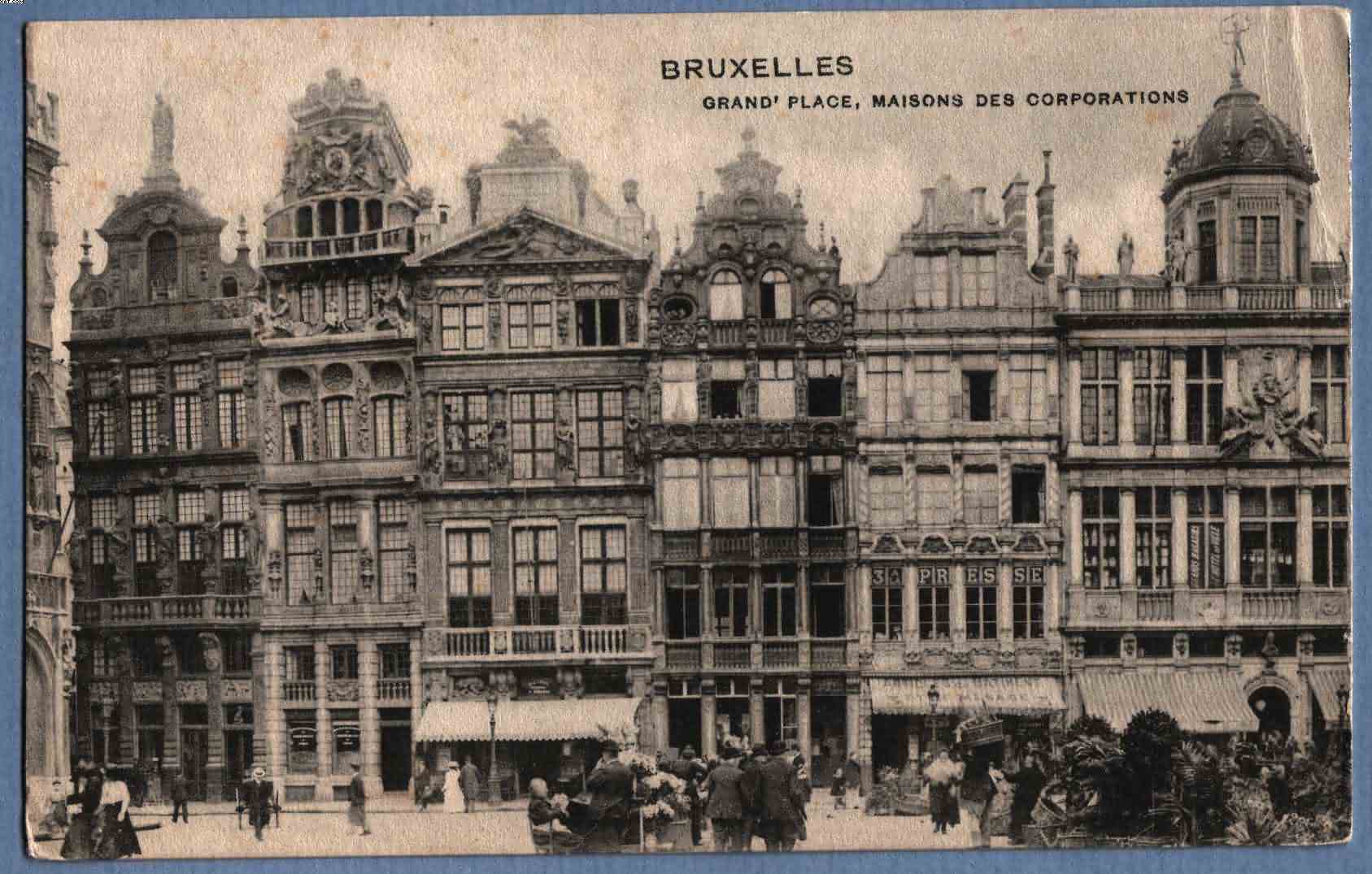 ** BRUXELLES - BRUSSEL ** La Grand'place, Maisons Des Corporations, Le Marché Aux Fleurs, Bloemenmarkt Op Grote Markt - Marchés