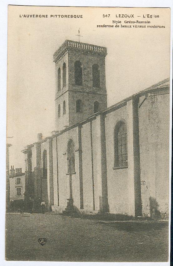 63 - LEZOUX. L'Eglise. Style Gréco-Romain Renferme De Beaux Vitraux Modernes. - Lezoux