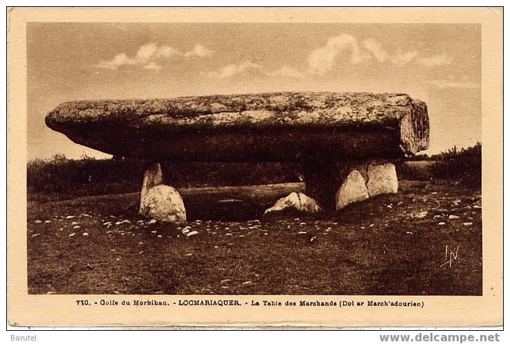 LOCMARIAQUER - La Table Des Marchands - Locmariaquer