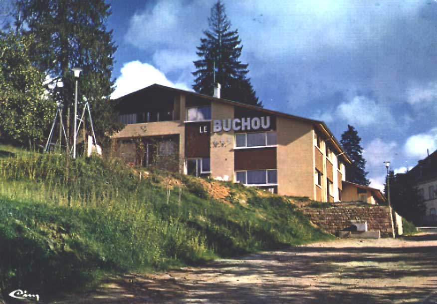 Cpsm Cim - Eymoutiers (87, Haute-Vienne) Village De Vacances "Le Buchou". Arch : M.Izoard, Grenoble. 1980 - Eymoutiers