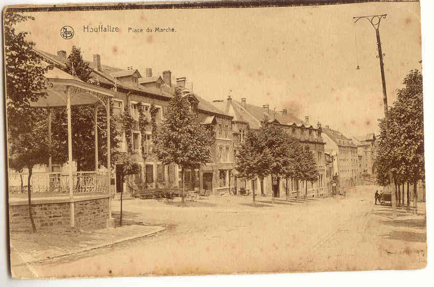 3724 - HOUFFALIZE - Place Du Marché - Houffalize