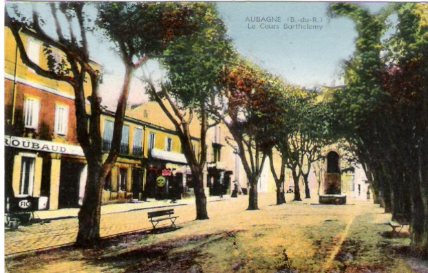 AUBAGNE  LE COURS BARTHELEMIY   Magasin Roubaud  Colorisé     N°1013 - Aubagne