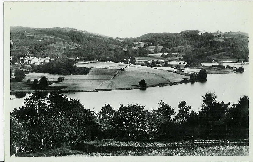 Environs D'AMBAZAC - Etang De La Crouzille. - Ambazac