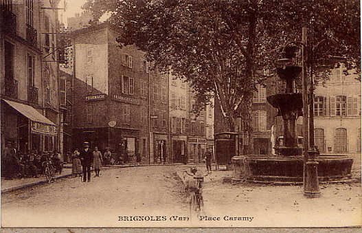 BRIGNOLES PLACE CARAMY - Brignoles