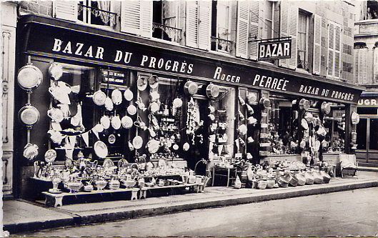 VILLEDIEU  LE  GRAND  BAZAR - Villedieu