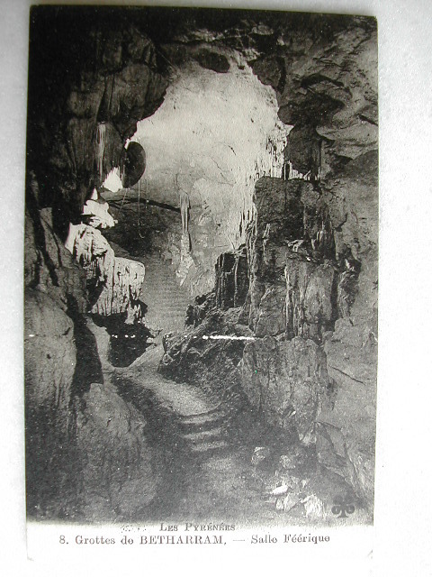 Grottes De BETHARRAM - Salle Féérique - Lestelle-Bétharram