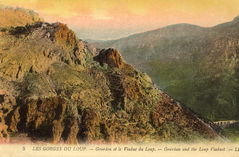 06 - Les Gorges Du Loup - Gourdon Et Le Viaduc Du Loup - CPA Couleur 192? - Ed LL N° 5 - Gourdon