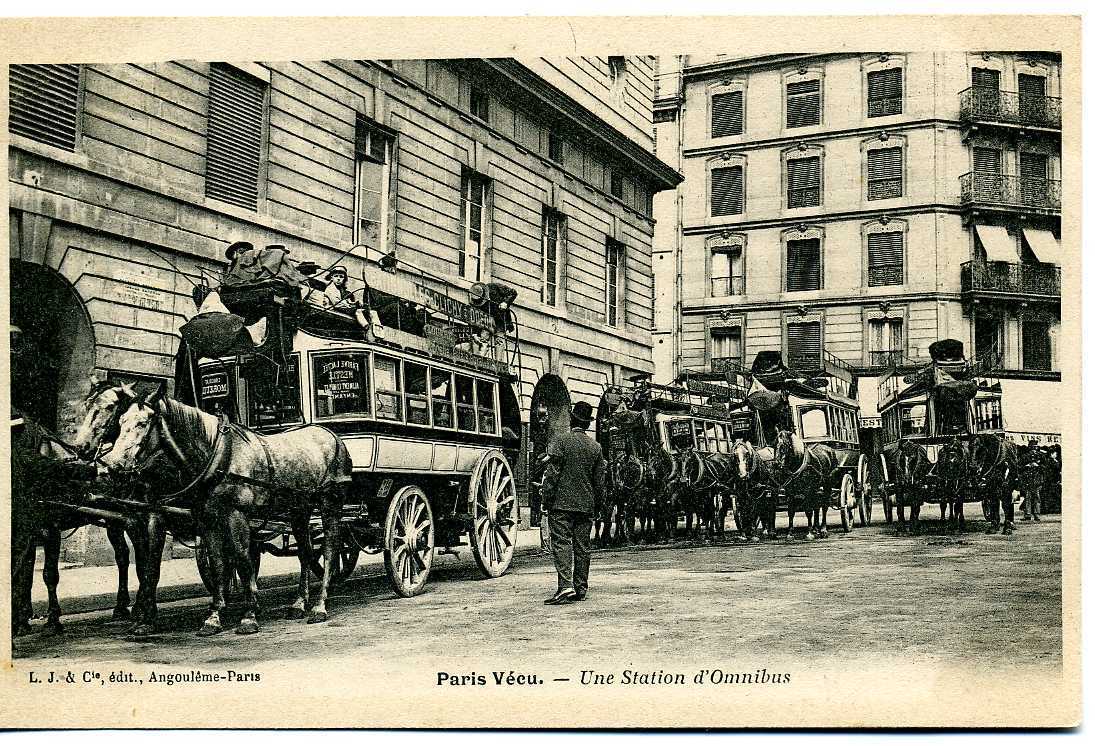 PARIS VECU CPA Une Station D´Omnibus (Chevaux, Attelages Batignoles Clichy Odéon Diligence Impériale) - Teams