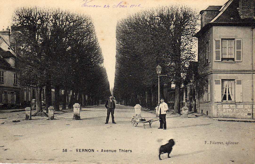 27 VERNON Avenue Thiers, Animée, Ed Fautret 58, 1912 - Vernon