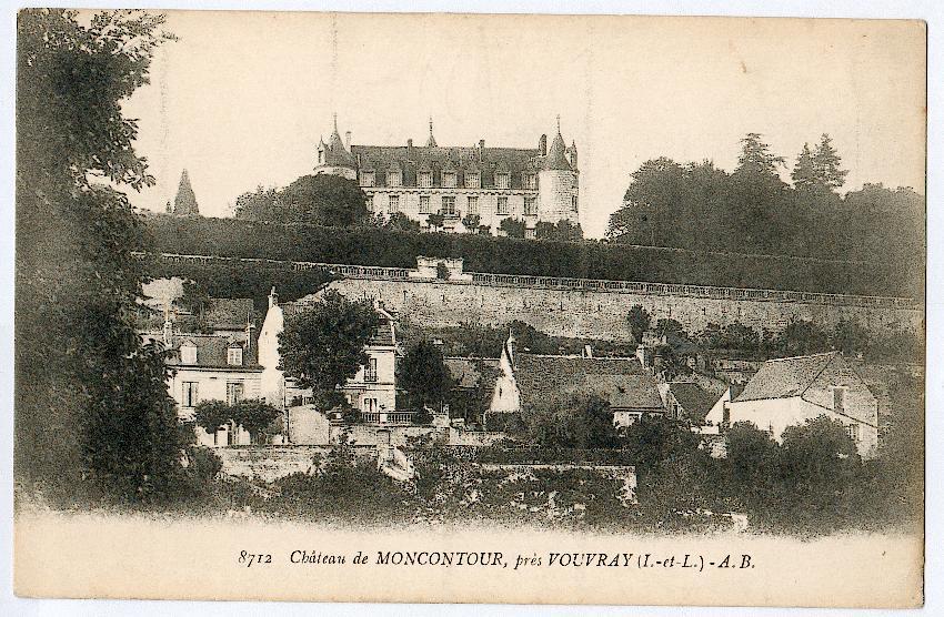 37 - MONCONTOUR. Château. Près VOUVRAY. - Vouvray