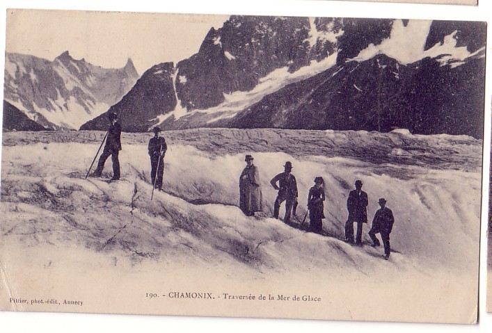 VERITABLE CARTE POSTALEENVIRONS DE CHAMONIX TRAVERSEE DE LA MER DE GLACE ANIM PLEIN DE PERSONNAGES ANCIENS   SUPERBE!!!! - Chamoux Sur Gelon