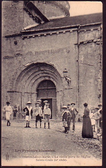 PYRENEES ATLANTIQUE - Oloron Ste Marie - La Vieille Porte De L'eglise Ste Croix - Oloron Sainte Marie