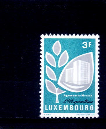 C5199 - Luxembourg - Yv.no.745 Neuf** - Unused Stamps