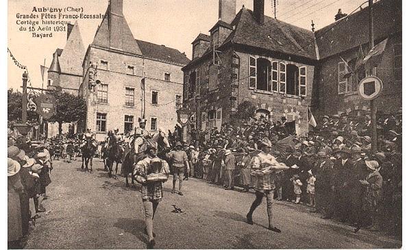 AUBIGNY (18)  BELLE CPA FETES FRANCO ECOSSAISES - Aubigny Sur Nere