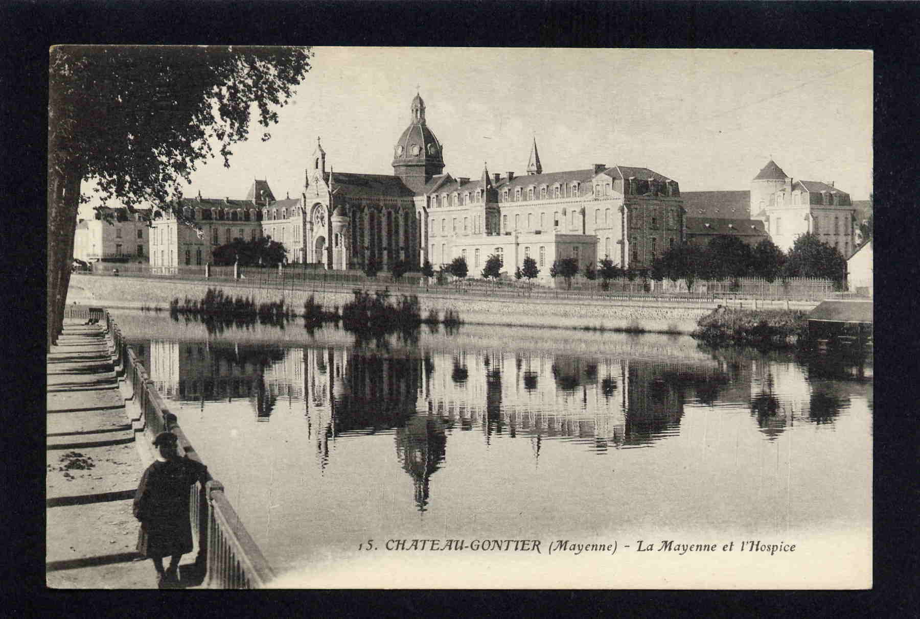 53-CHATEAU GONTIER -LA MAYENNE ET L HOSPICE Edi Artaud Et Nozais - Chateau Gontier