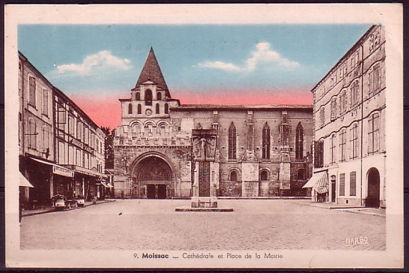 TARN ET GARONNE - Moissac - Cathedrale Et Place De La Mairie - Moissac