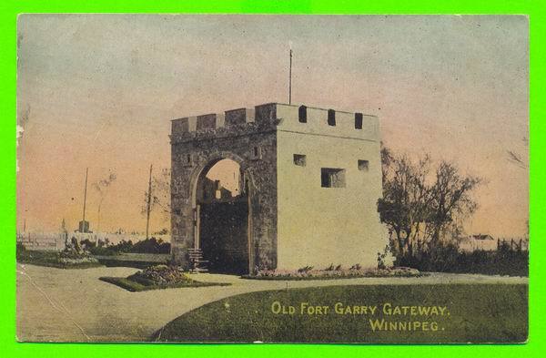 WINNIPEG, MANITOBA - OLD FORT GARRY GATEWAY - WARWICK BRO´S & RUTTER LIMITED - CANADIAN SOUVENIR POST CARD - - Winnipeg