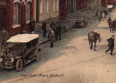 60 FORMERIE Marché Du Fryer, Foire Animée, Automobile, Colorisée, Ed Hubert 5, 192? - Formerie