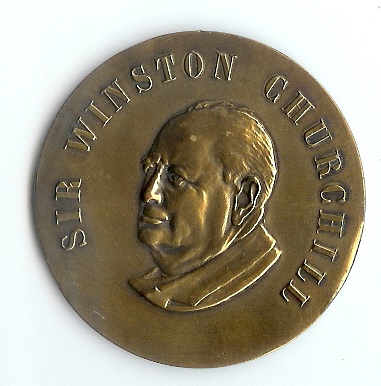 Medaille De Sir Winston Churchill (05-4723) - Royaux/De Noblesse