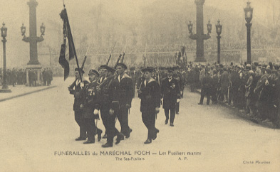 Funérailles Du Maréchal Foch Les Fusilliers Marins , Militaire - Funeral