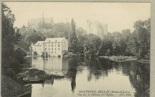 CPA VUE SUR LE CHATEAU-EGLISE-MOULIN - Montreuil Bellay