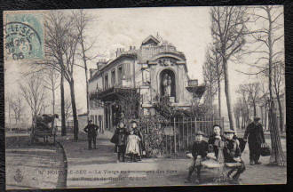 NOISY LE SEC - La Vierge Au Croisement Des Rues Du Parcet Du Goulet - Noisy Le Sec