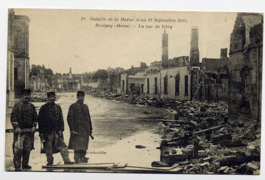 47 - REVIGNY  - Bataille De La Marne (6 Au 12 Septembre 1914) - La Rue De VITRY (JOLIE CARTE ANIMEE) - Revigny Sur Ornain