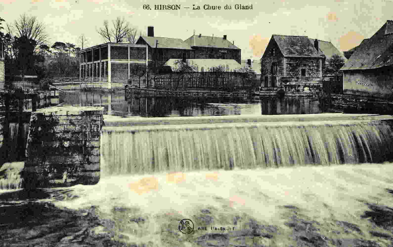 HIRSON - La Chute Du Gland - Hirson