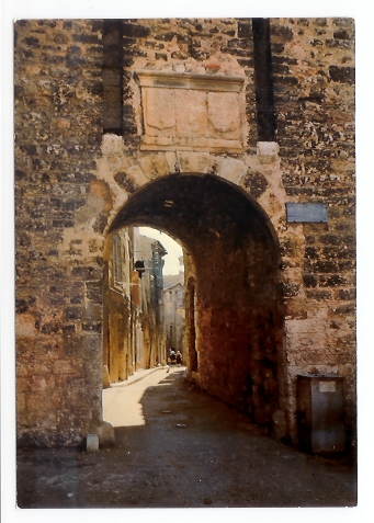 Aups: Vieille Porte Des Fortifications (05-5254) - Aups